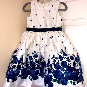 NWT JANIE AND JACK Baby Toddler Girl Dress Size 2T White with Blue Floral
